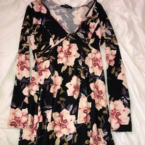 Forever 21 dress, down to knees, M